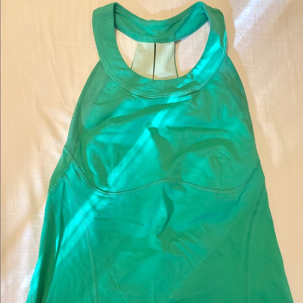 Lulu lemon workout top